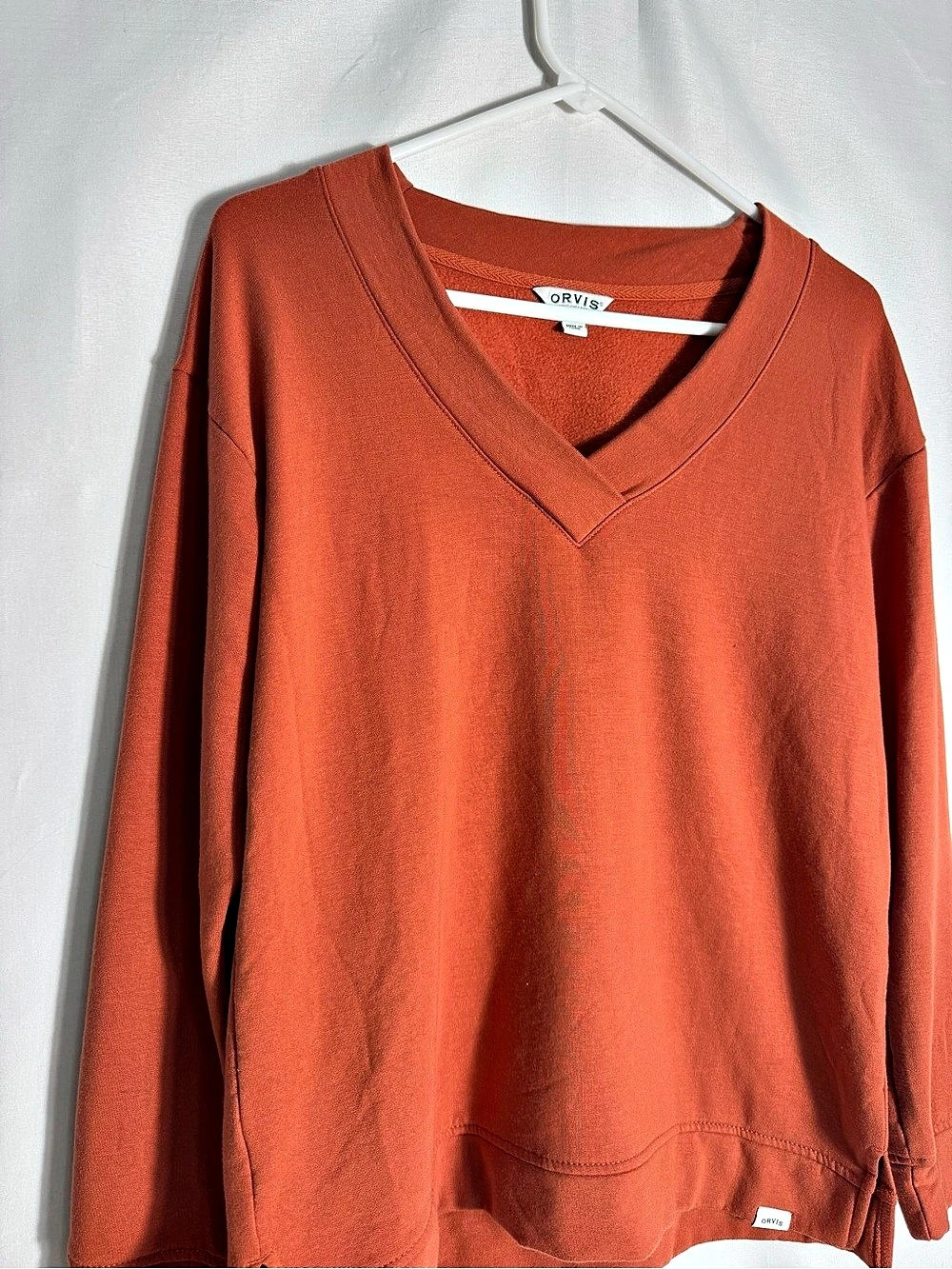 Orvis Women’s Super Soft V-Neck Sweatshirt Pullover Rust Orange Size Small